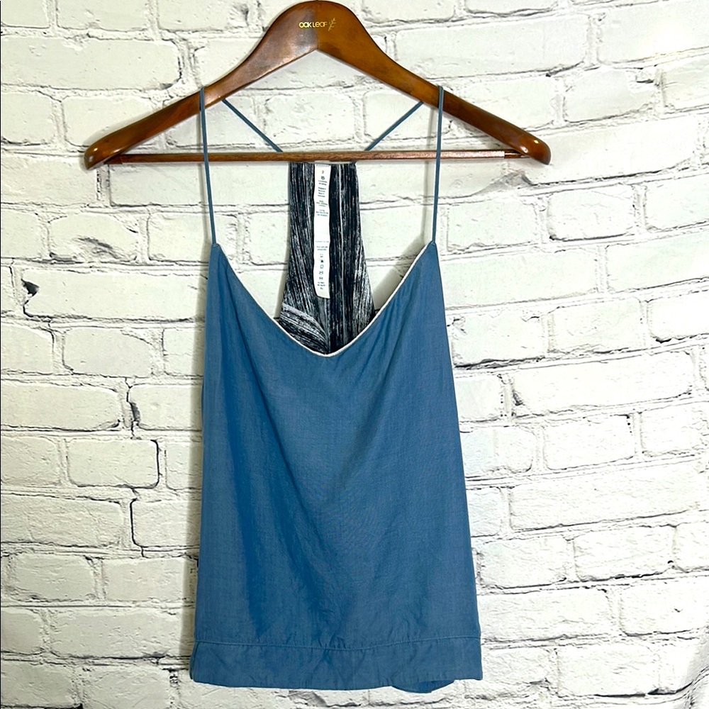 LuLuLemon Athletica Blue Chambray Halter-Style Top Size 2 Excellent Condition